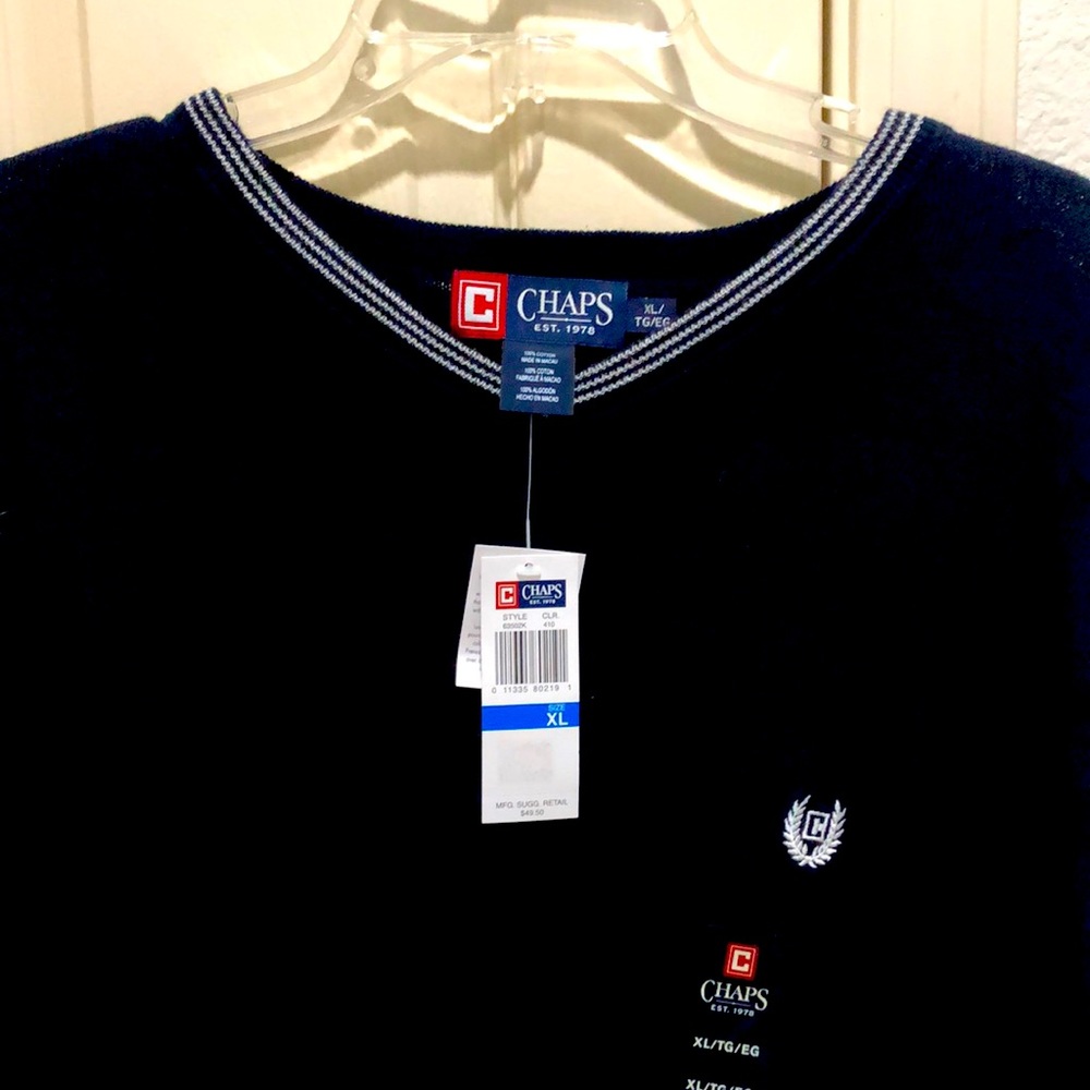 New with tag. Chaps Sweater